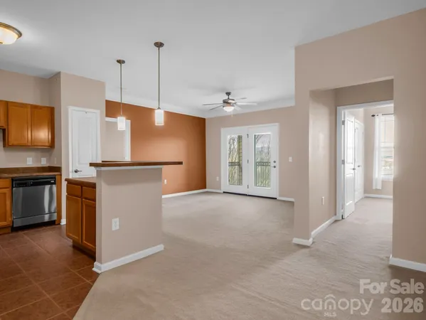 $230,000 | 291 Brickton Village Circle, Unit 304, Fletcher, NC 28732