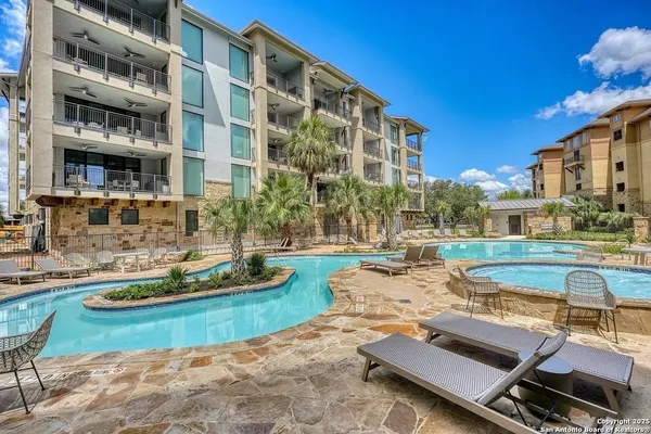 $639,900 | 1000 The Cape, Unit 10, Horseshoe Bay, TX 78657