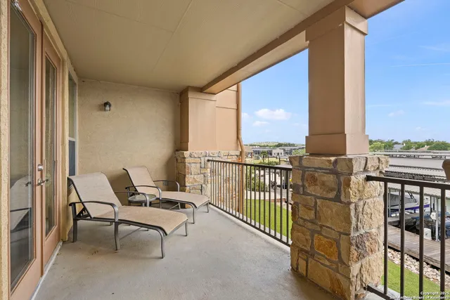 $649,900 | 1000 The Cape, Unit 10, Horseshoe Bay, TX 78657
