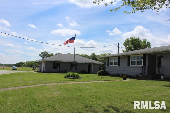 24501 North Beaver Pass Road Smithfield, IL 61477 - Photo 2 of 50