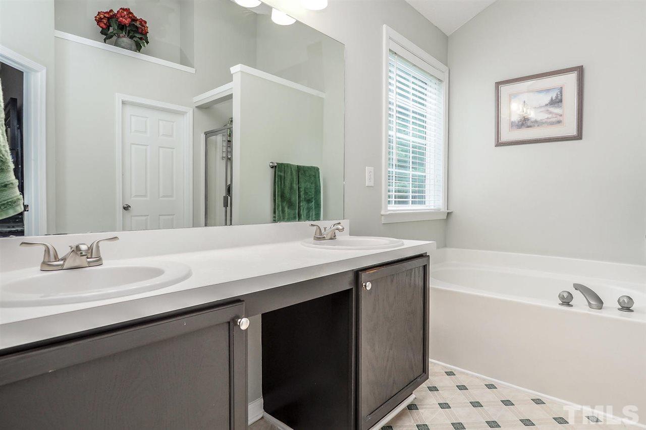 4616 Drewbridge Way Raleigh, NC 27604 - Photo 17 of 25