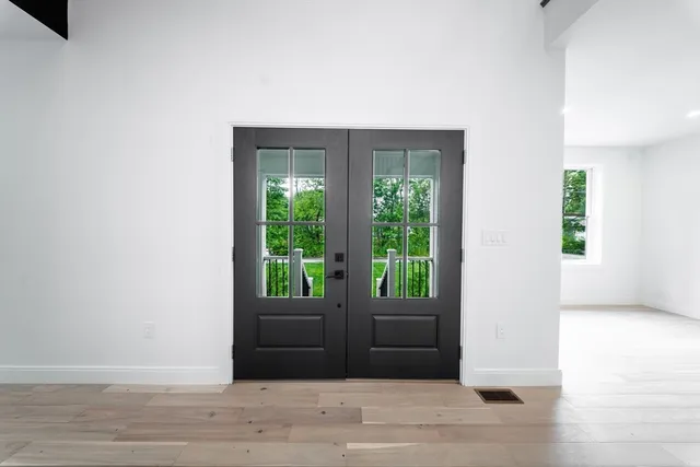 $1,425,000 | 2 Spring Meadow Drive, Southborough, MA 01772