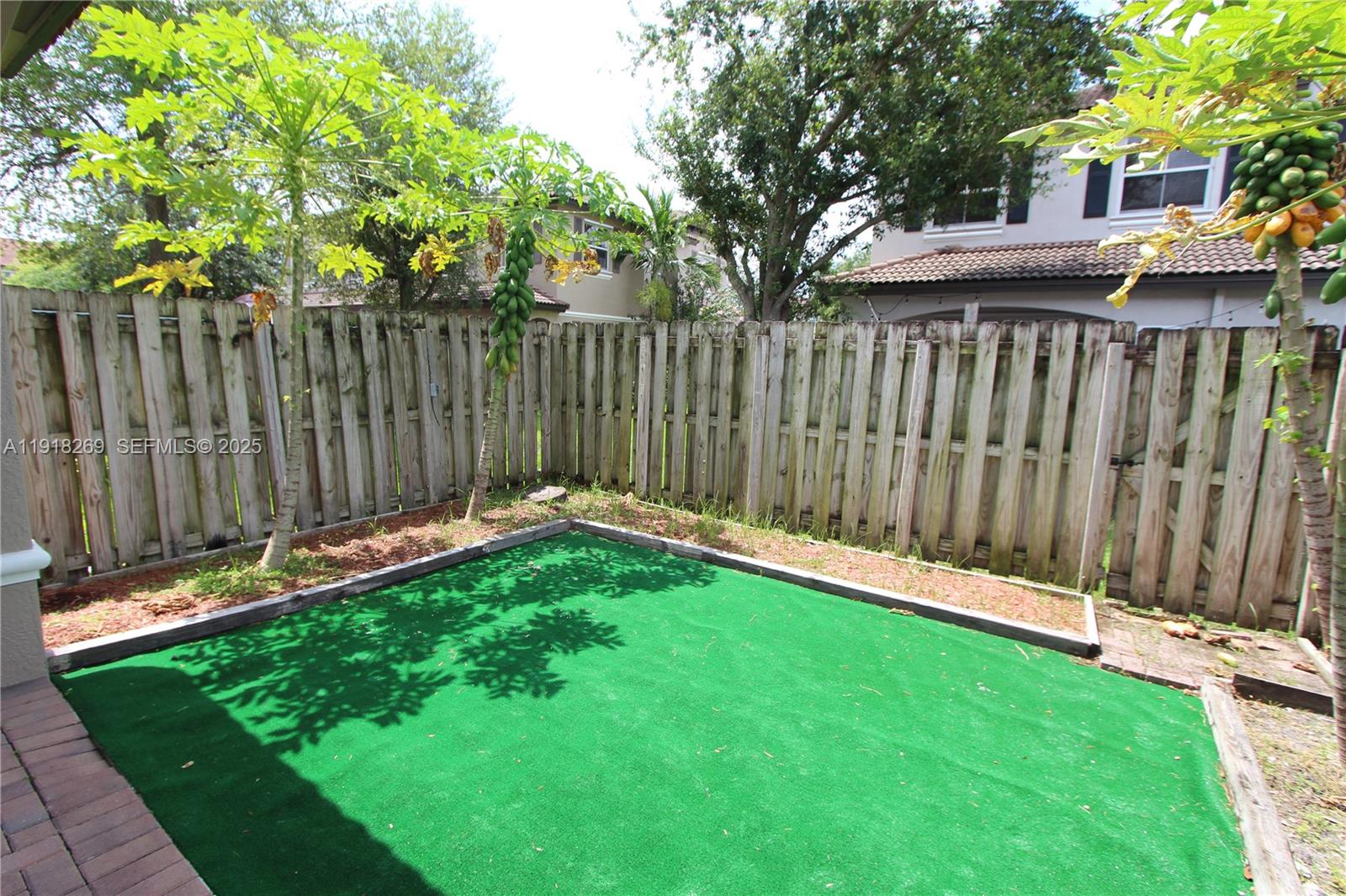 15276 Southwest 88th Terrace Miami, FL 33196 - Photo 16 of 32