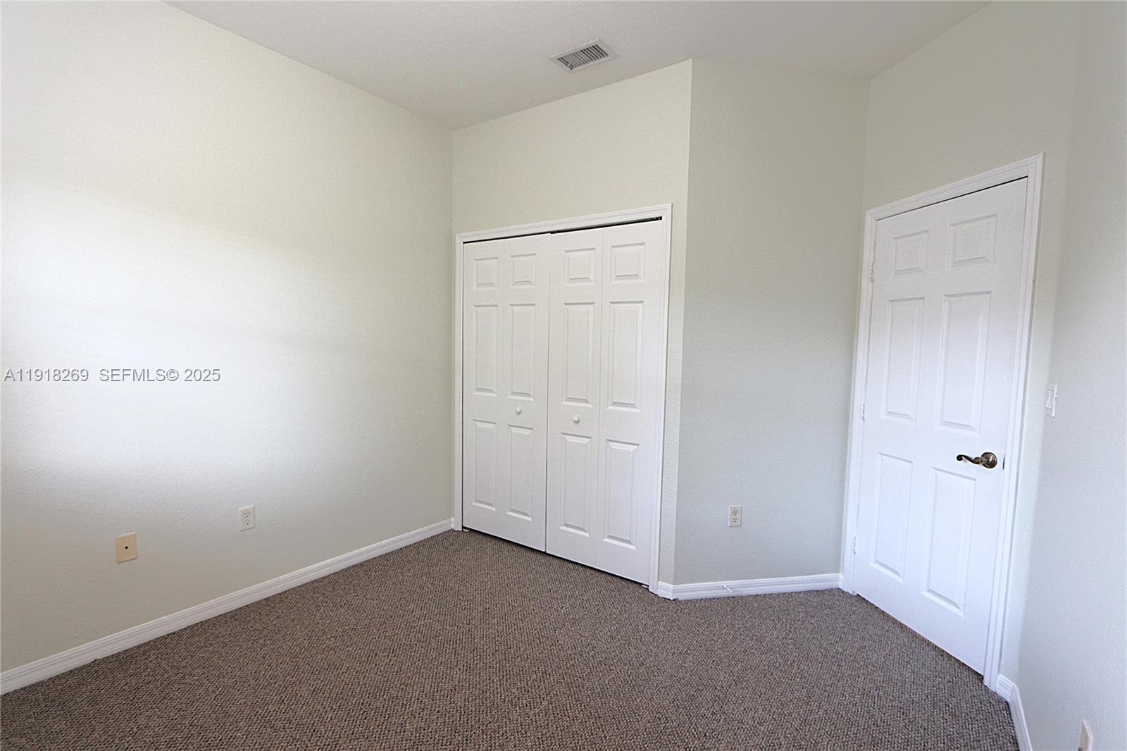 15276 Southwest 88th Terrace Miami, FL 33196 - Photo 28 of 32