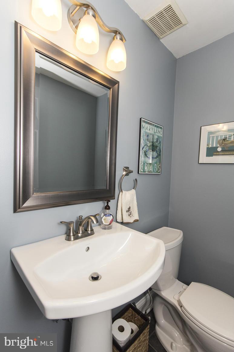 10882 Sandringham Road Cockeysville, MD 21030 - Photo 12 of 30 Bath