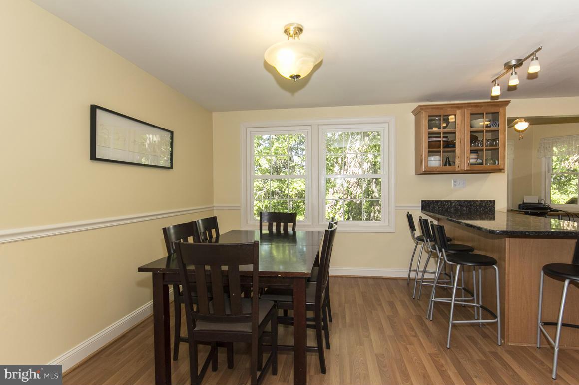 10882 Sandringham Road Cockeysville, MD 21030 - Photo 9 of 30 Dining Room