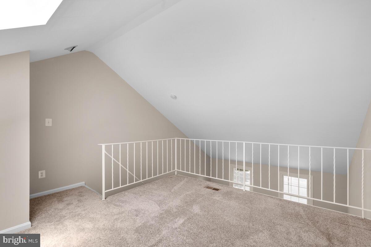9516 Dunbrook Court Gaithersburg, MD 20886 - Photo 17 of 29