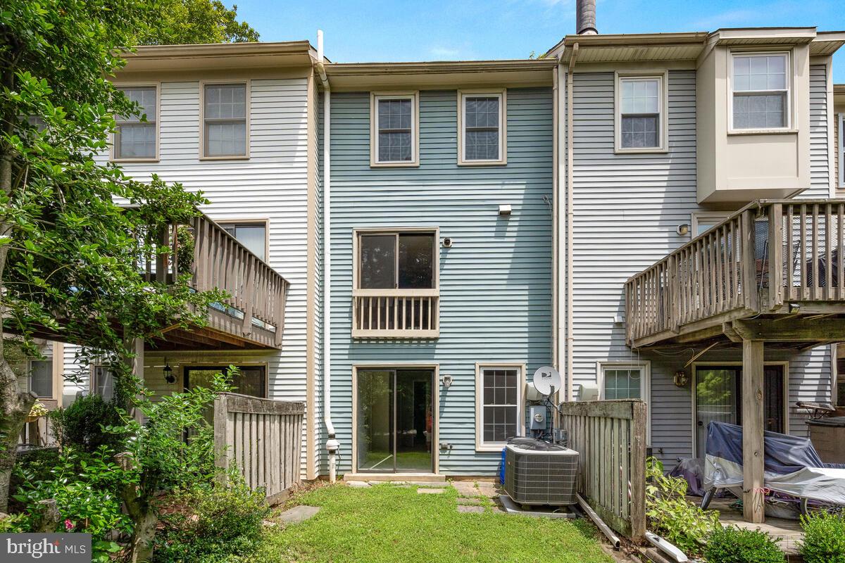 9516 Dunbrook Court Gaithersburg, MD 20886 - Photo 29 of 29