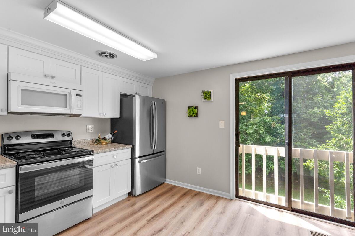 9516 Dunbrook Court Gaithersburg, MD 20886 - Photo 10 of 29