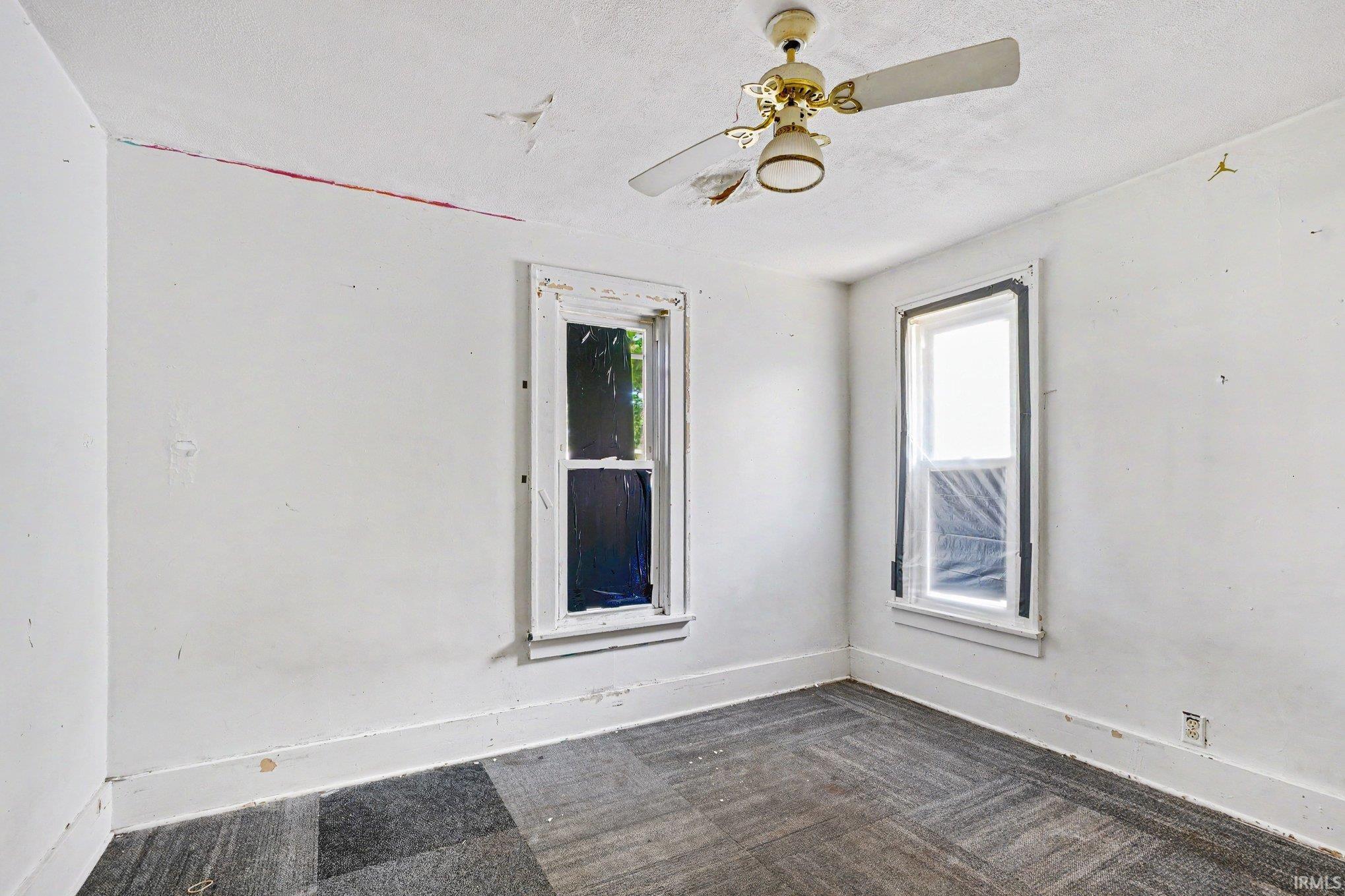809 Altgeld Street South Bend, IN 46614 - Photo 13 of 15