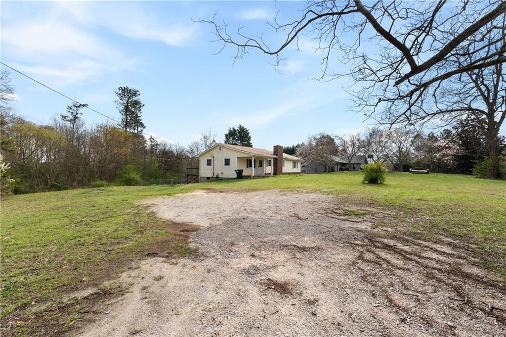 173 Winndale Road Dallas, GA 30157 - Photo 20 of 23 a view of a yard in front of the house