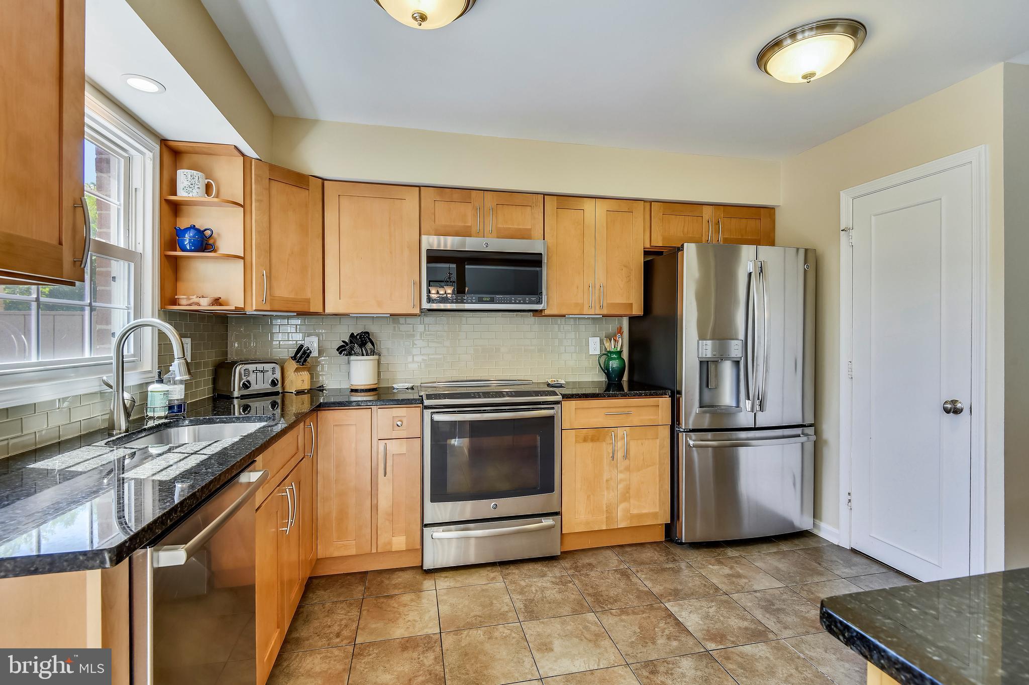 6030 Queenston Street Springfield, VA 22152 - Photo 10 of 49 Stainless Appliances and Granite Counters