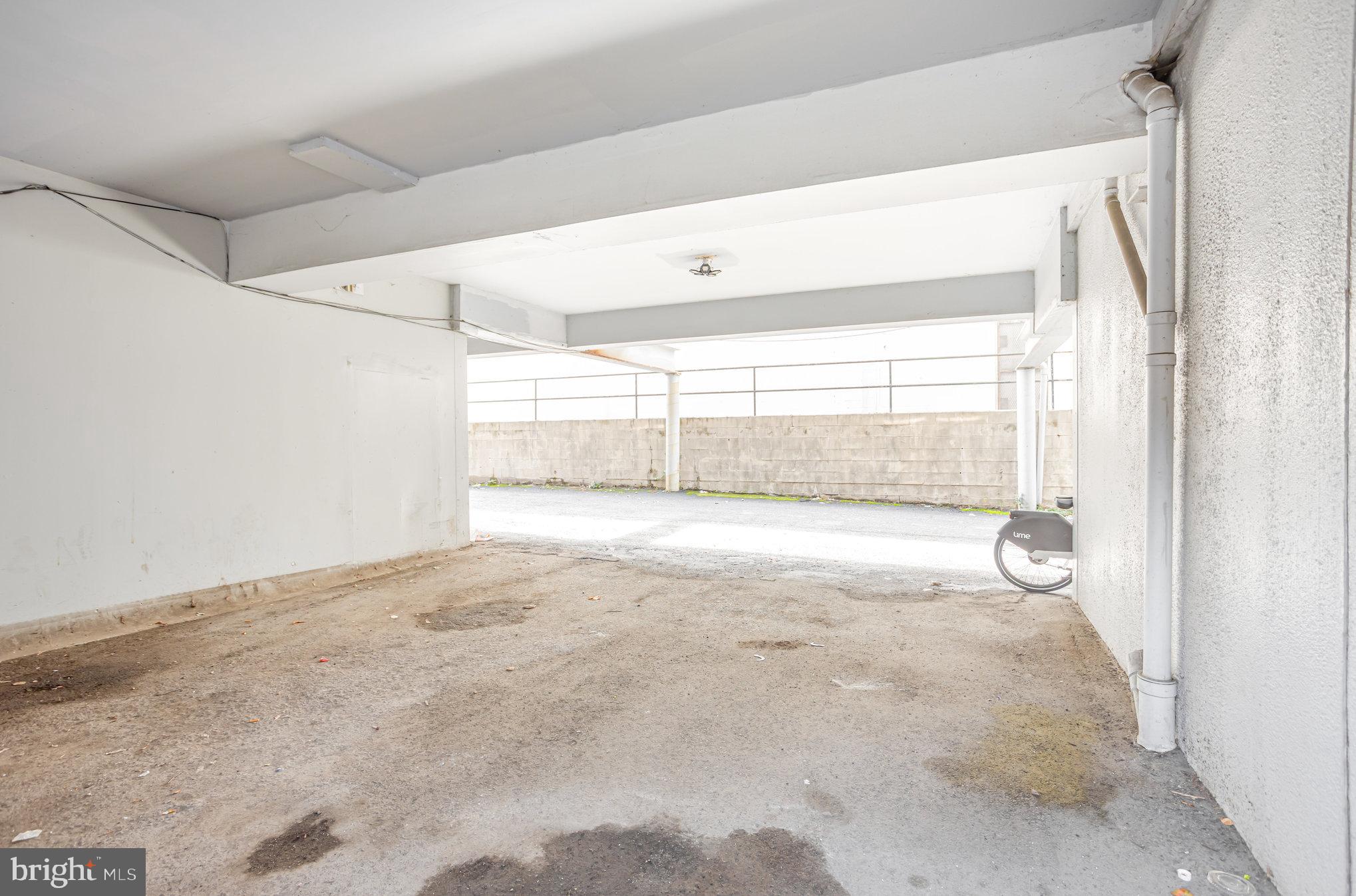 5235 Crowson Avenue, Unit 6 Baltimore, MD 21212 - Photo 39 of 40