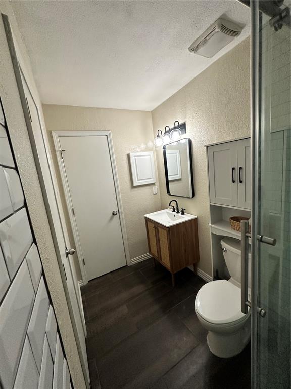 5616 Preston Oaks Road, Unit 1605 Dallas, TX 75254 - Photo 12 of 24 This primary bath has lots of storage and has beautiful updates.