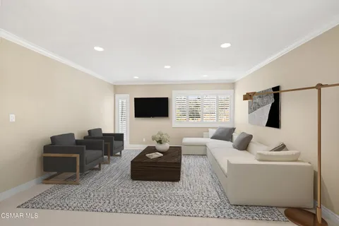 $699,999 | 4950 Louise Avenue, Unit 301, Encino, CA 91316