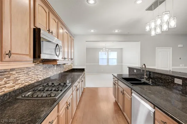 $549,999 | 3228 Mist Effect Avenue, Henderson, NV 89044