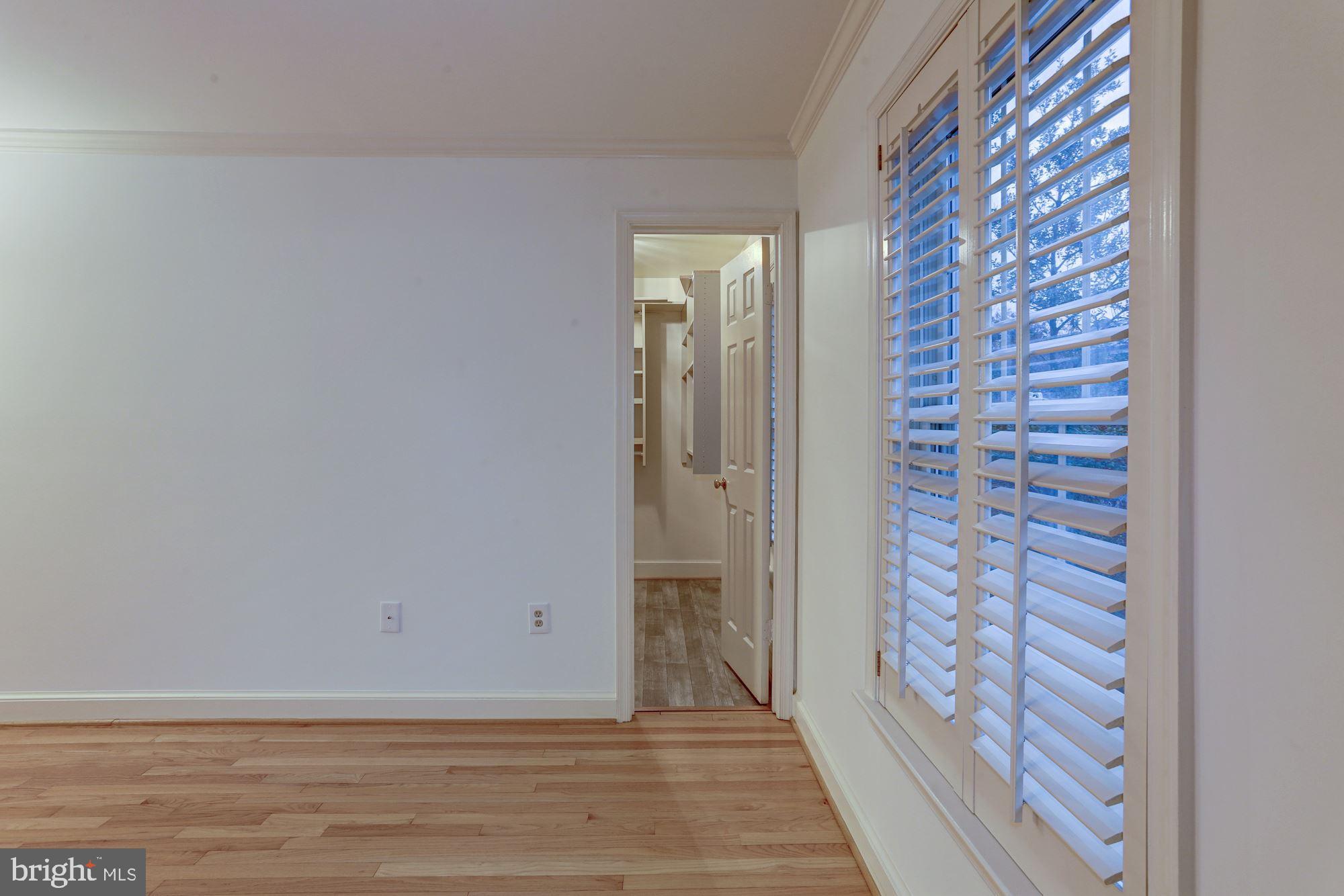 3745 Winfield Lane Northwest Washington, DC 20007 - Photo 11 of 32