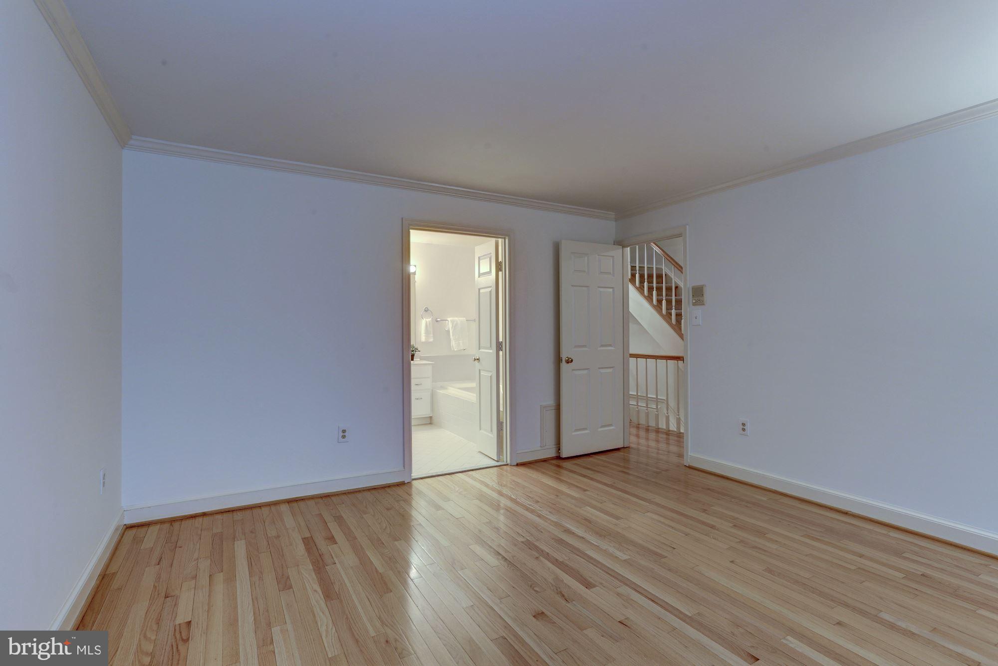 3745 Winfield Lane Northwest Washington, DC 20007 - Photo 13 of 32