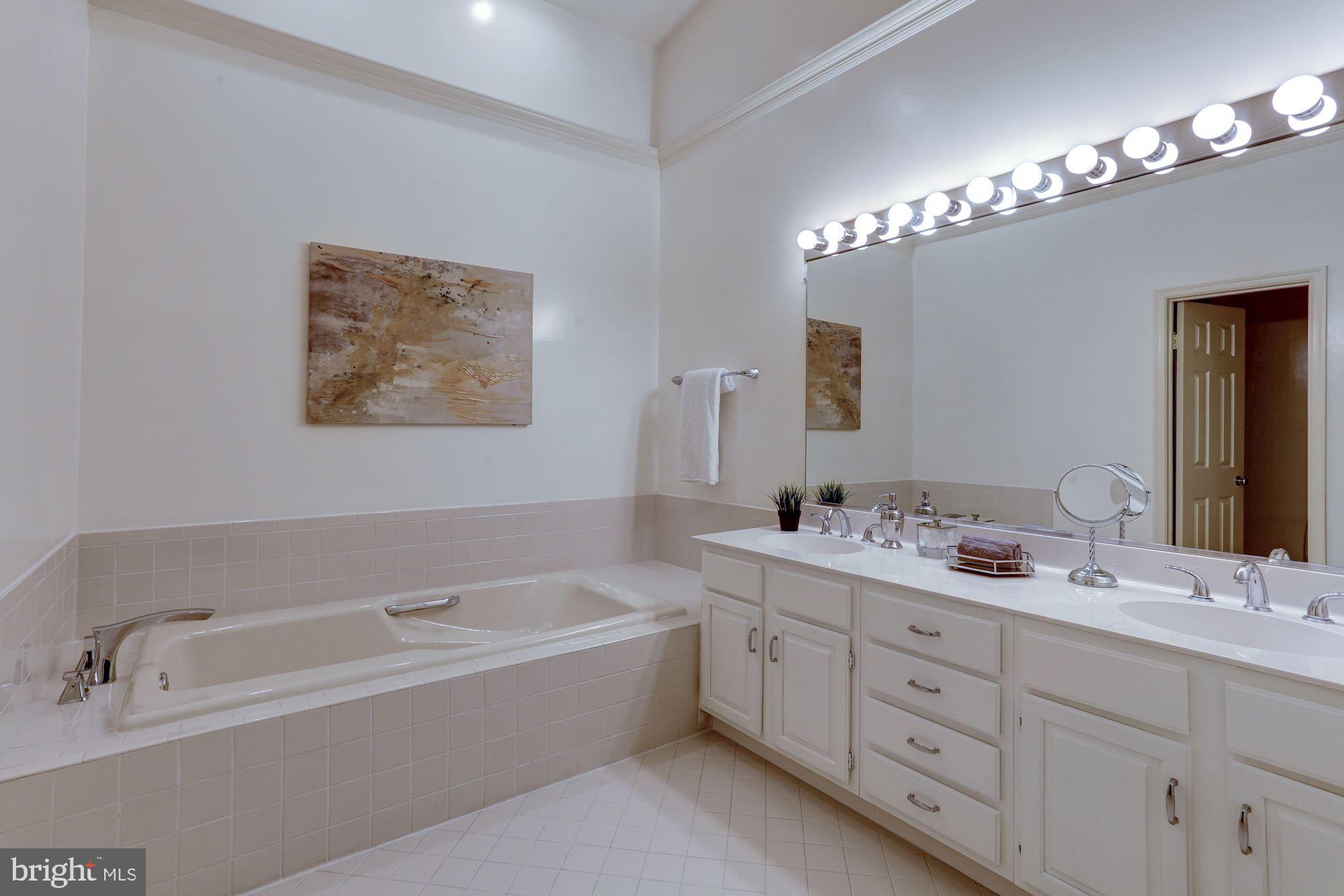 3745 Winfield Lane Northwest Washington, DC 20007 - Photo 17 of 32