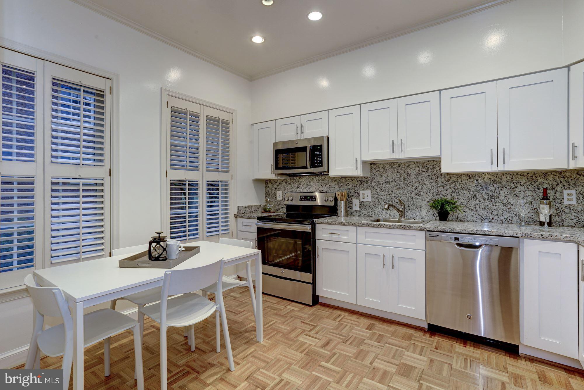3745 Winfield Lane Northwest Washington, DC 20007 - Photo 8 of 32
