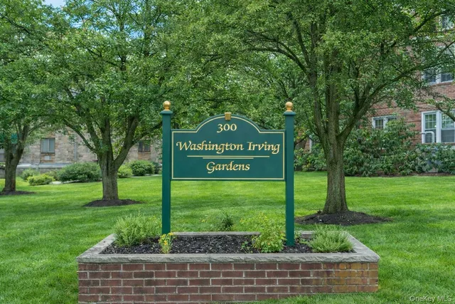 a sign board with a park