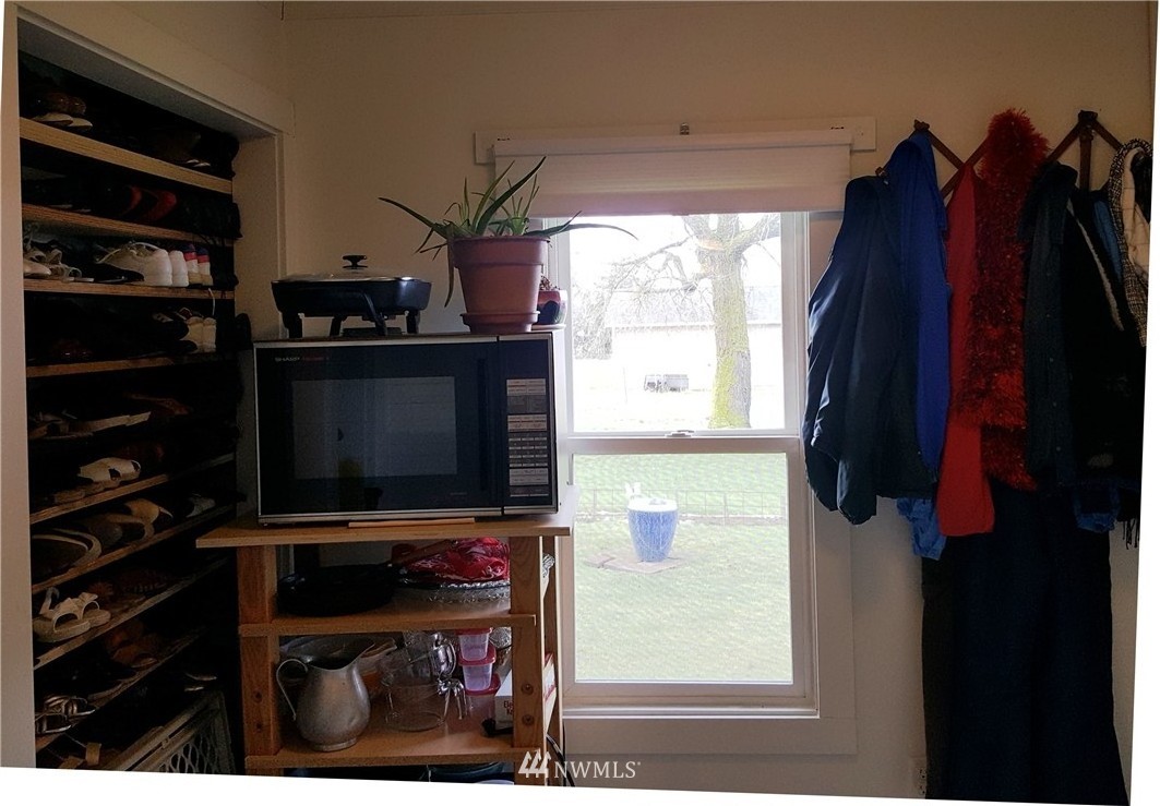 18231 Wild Violet Lane Southwest Rochester, WA 98579 - Photo 17 of 25