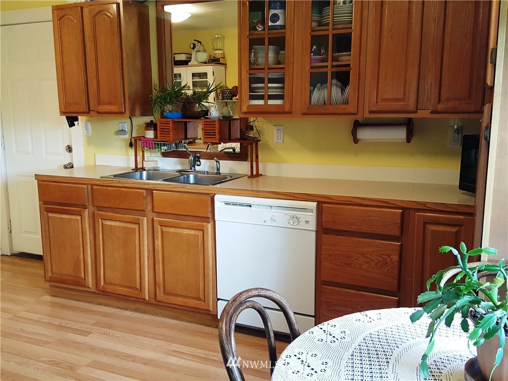18231 Wild Violet Lane Southwest Rochester, WA 98579 - Photo 7 of 25