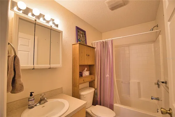 $259,900 | 405 Ravenna Street South, Nokomis, FL 34275