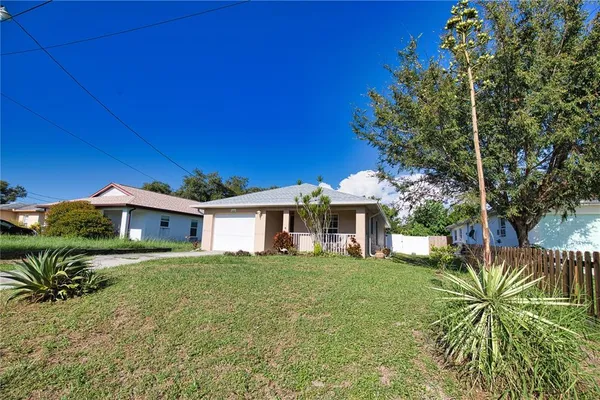 $259,900 | 405 Ravenna Street South, Nokomis, FL 34275