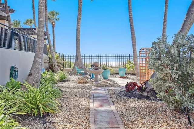 $8,000 | 1212 Benjamin Franklin Drive, Unit 303, Sarasota, FL 34236