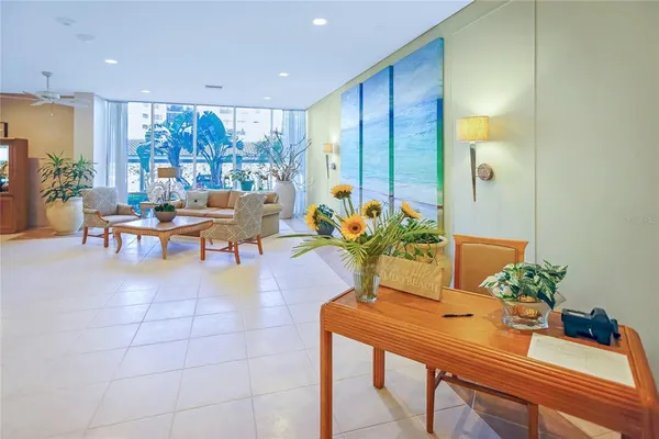 $8,000 | 1212 Benjamin Franklin Drive, Unit 303, Sarasota, FL 34236