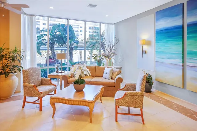 $8,000 | 1212 Benjamin Franklin Drive, Unit 303, Sarasota, FL 34236