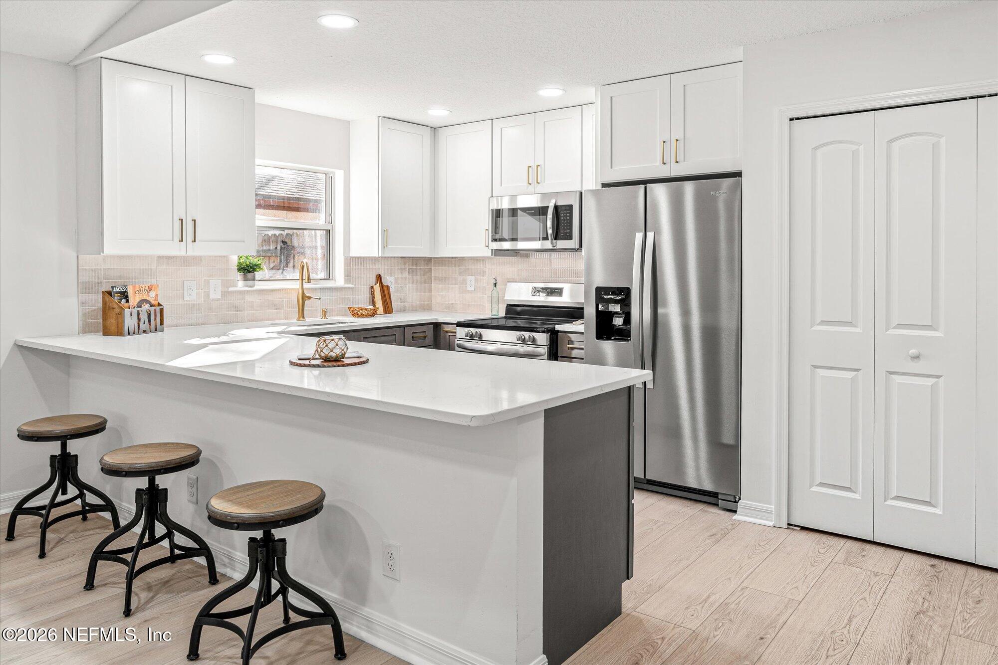 751 Camelia Street Atlantic Beach, FL 32233 - Photo 5 of 28 16-751 Camelia St-16