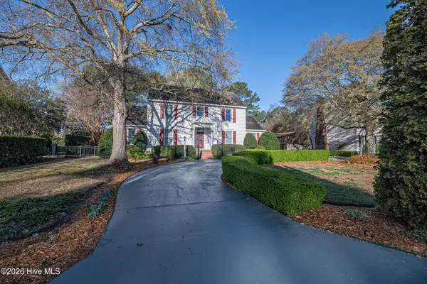 $595,000 | 3404 Wyneston Road, Greenville, NC 27858