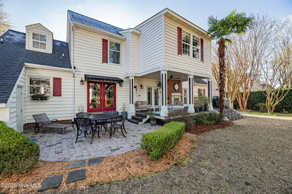 $575,000 | 3404 Wyneston Road, Greenville, NC 27858