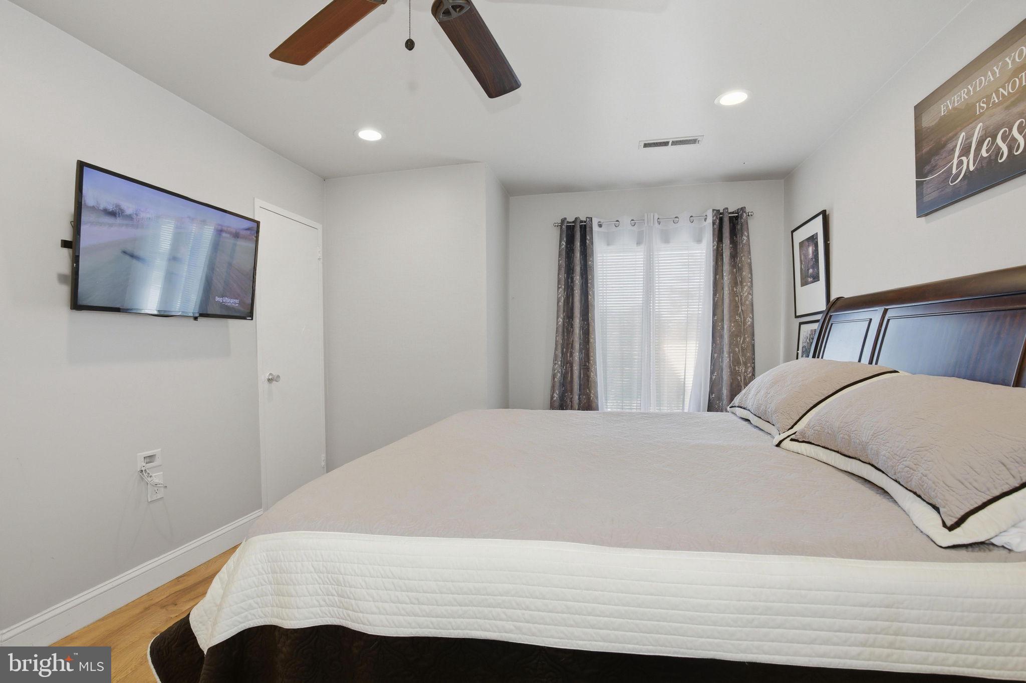 10028 Stedwick Road, Unit 303 Gaithersburg, MD 20886 - Photo 29 of 30