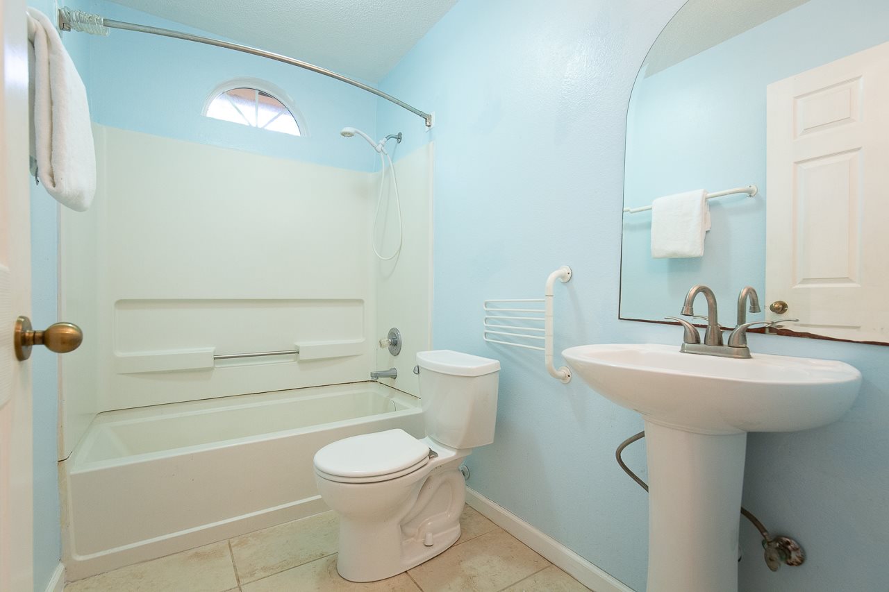 1699 Folkstone Road Tallahassee, FL 32312 - Photo 25 of 34