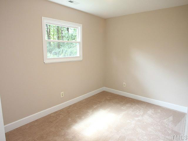 2512 Keith Drive Raleigh, NC 27610 - Photo 6 of 14