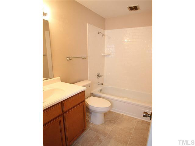 2512 Keith Drive Raleigh, NC 27610 - Photo 10 of 14