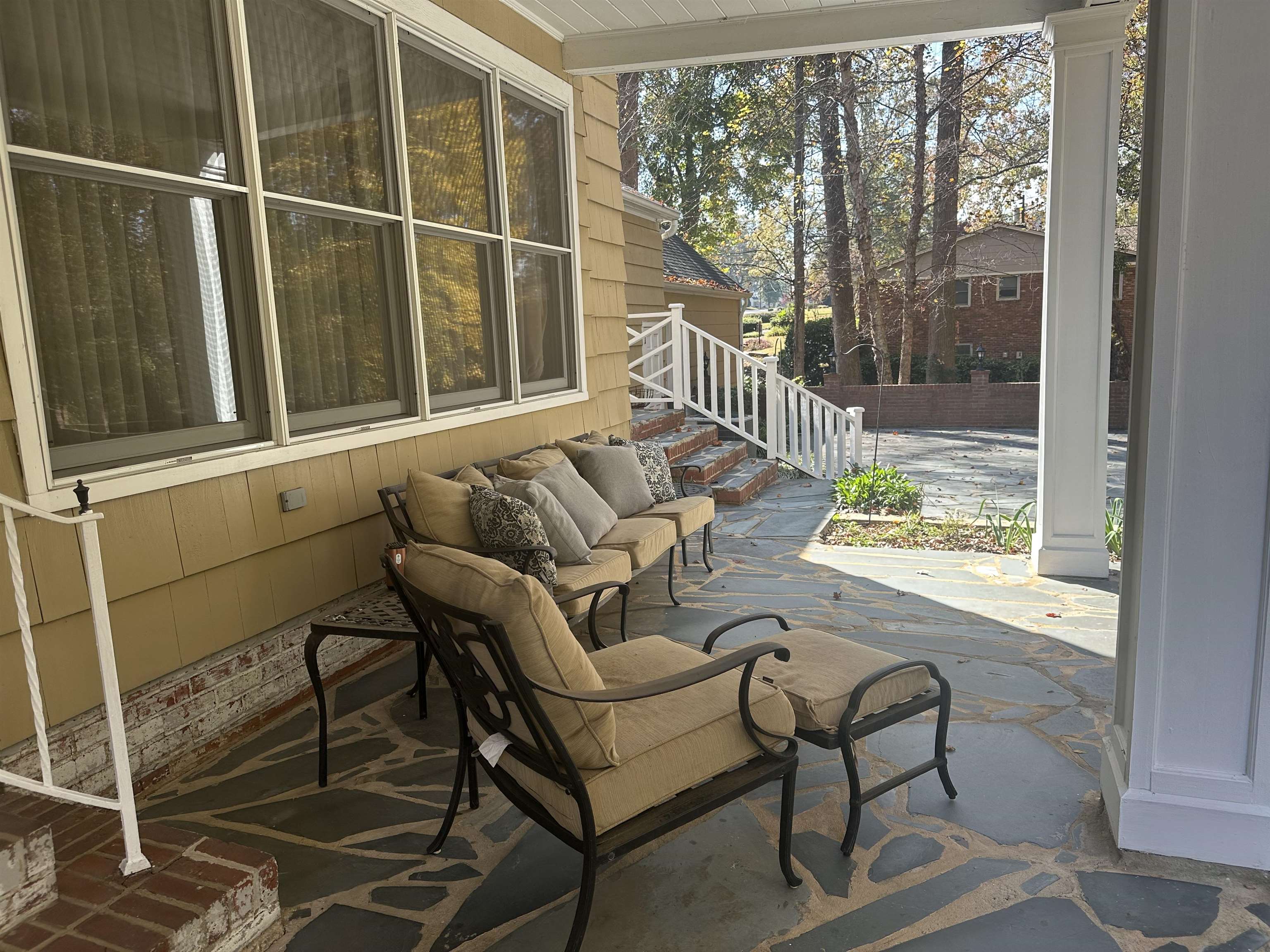 606 South Limestone Street Gaffney, SC 29340 - Photo 16 of 38