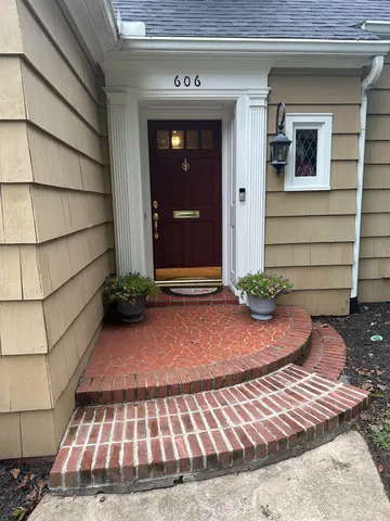 $414,900 | 606 South Limestone Street, Gaffney, SC 29340