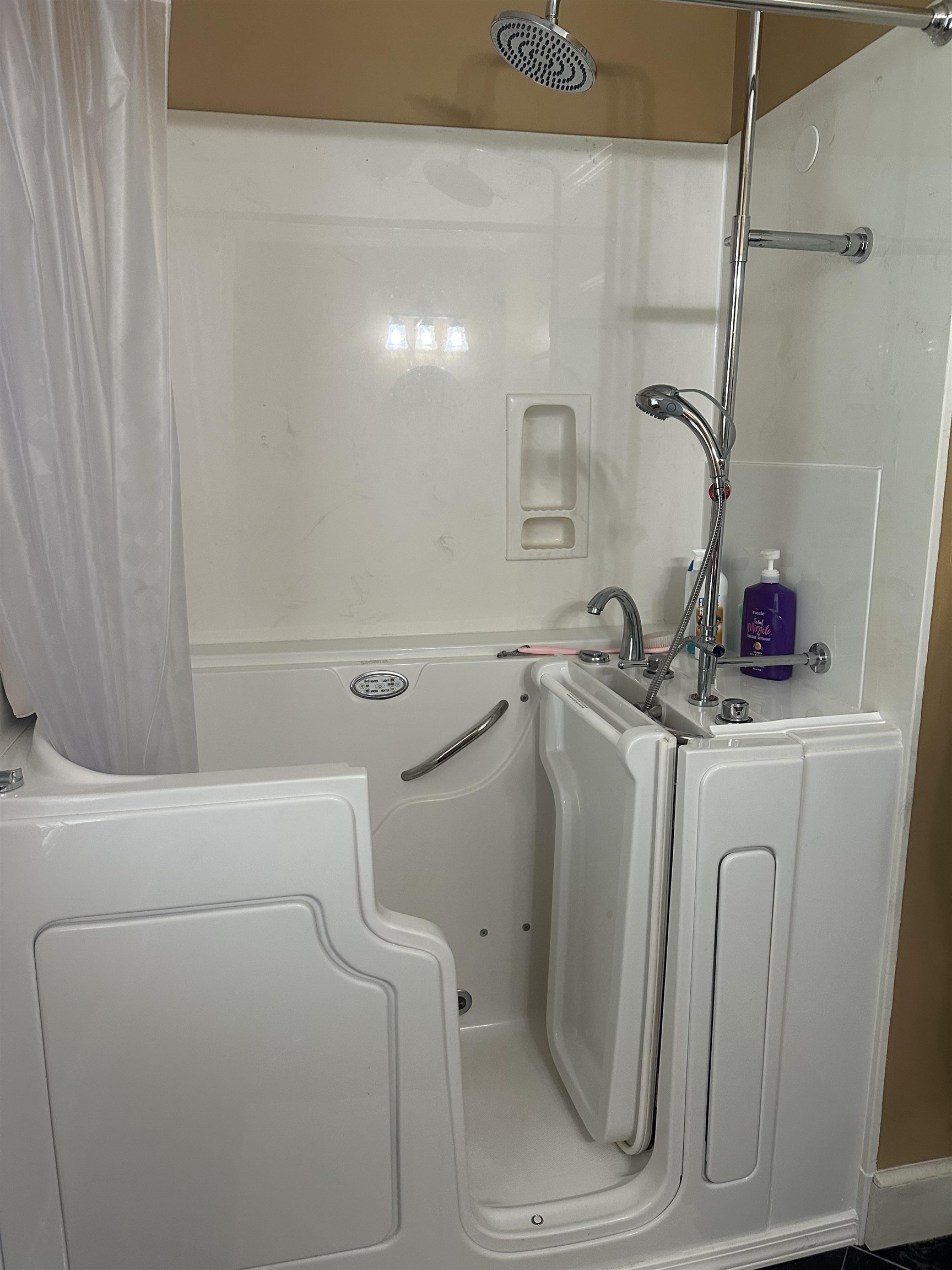 606 South Limestone Street Gaffney, SC 29340 - Photo 21 of 38