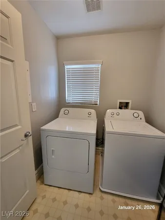 $1,893 | 6686 Keyesport Court, Las Vegas, NV 89148