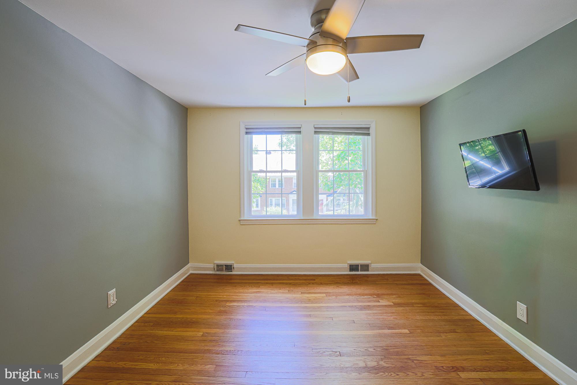 214 Overbrook Road Baltimore, MD 21212 - Photo 14 of 24 Bright and airy versatile space.