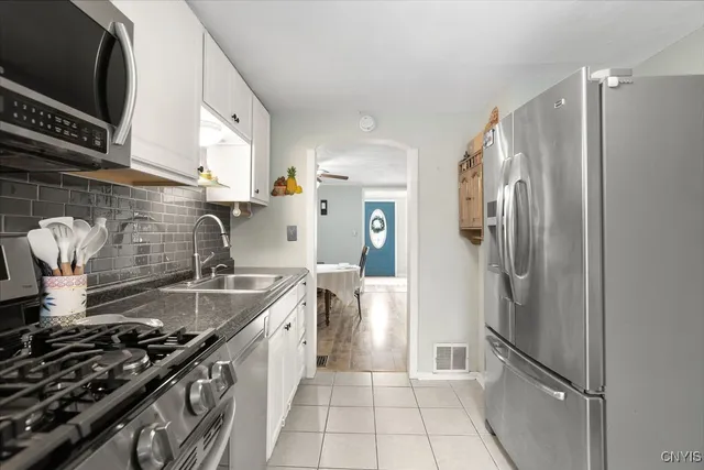 $217,500 | 5591 Thompson Road, DeWitt, NY 13214