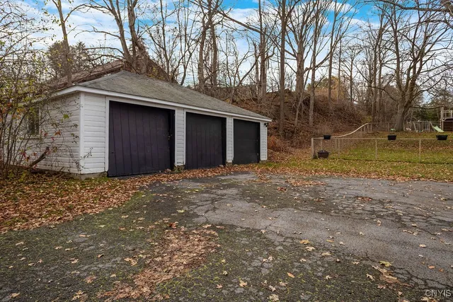 $217,500 | 5591 Thompson Road, DeWitt, NY 13214