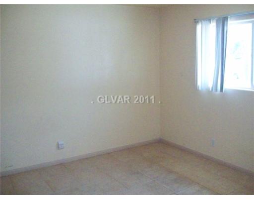 1890 Randa Lane Las Vegas, NV 89104 - Photo 5 of 9 Property Photo.
