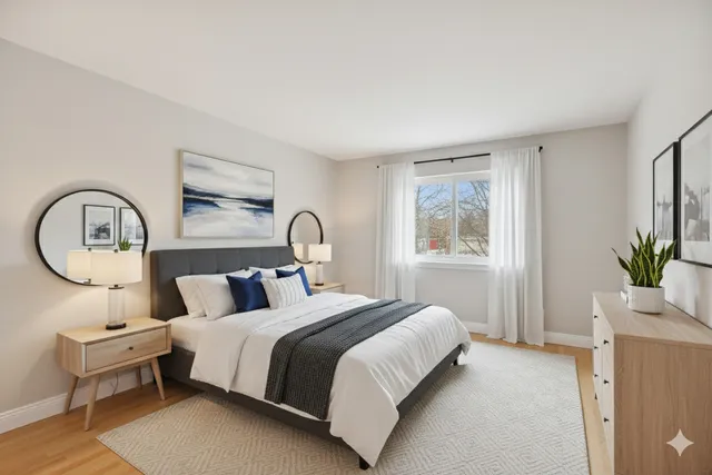 $230,000 | 9420 Bay Colony Drive, Unit 2E, Des Plaines, IL 60016