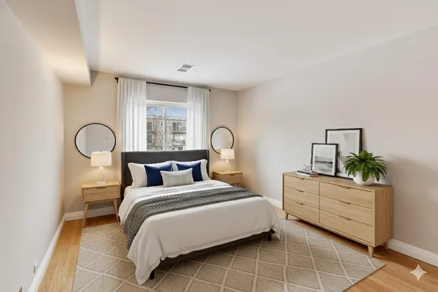 $230,000 | 9420 Bay Colony Drive, Unit 2E, Des Plaines, IL 60016