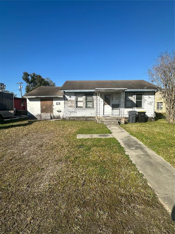 810 North Combee Road Lakeland, FL 33801 - Photo 1 of 1